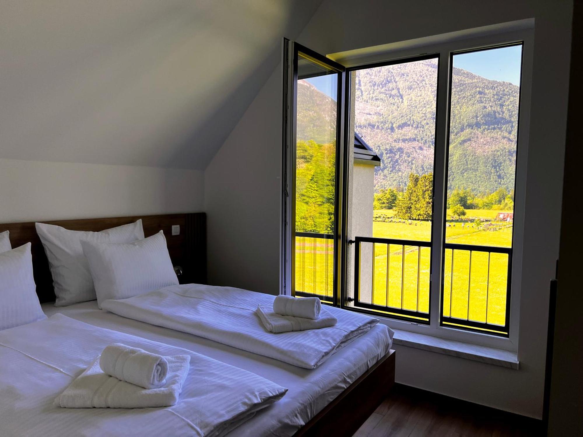 Alpine Haven Appartement Bovec Buitenkant foto